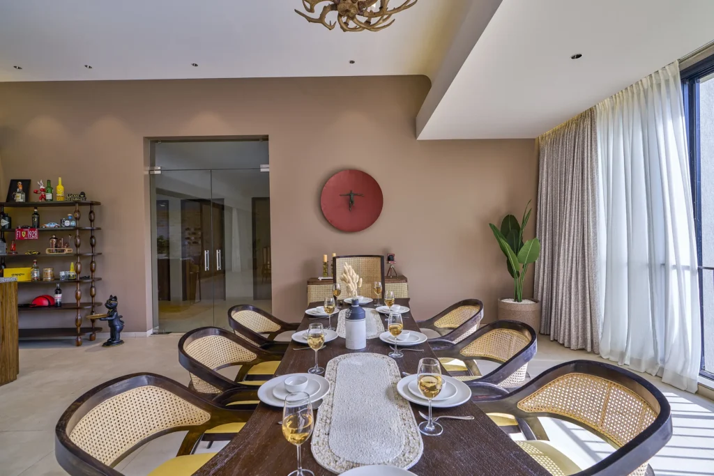 Villa Excelencia Dining